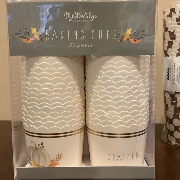 3 New Packages of Baking Cups - Autumn Gold - Picture 2 of 3